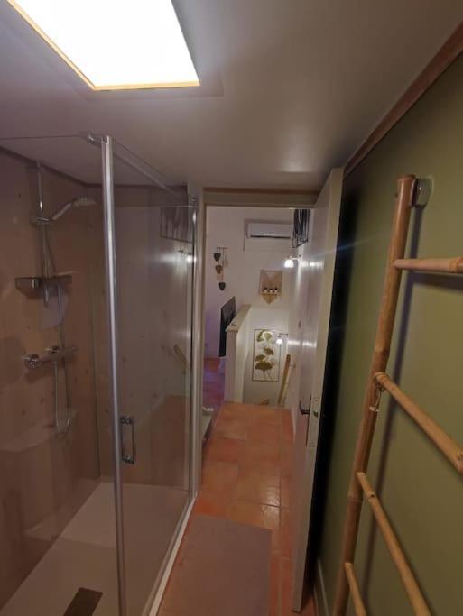 Appartement Cosy 2/4 Personnes La Roquebrussanne Екстериор снимка