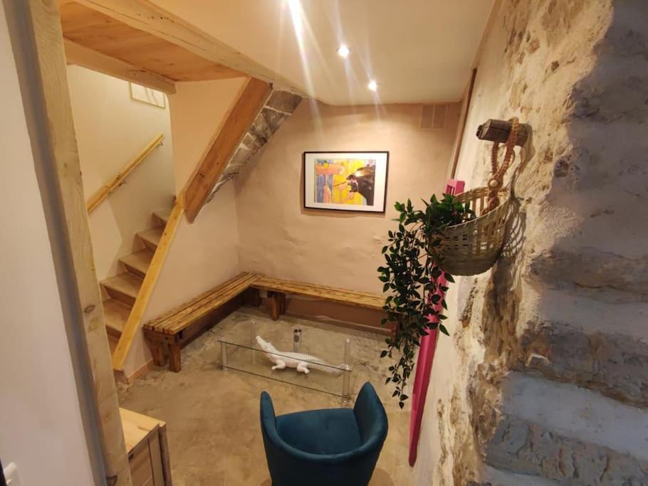 Appartement Cosy 2/4 Personnes La Roquebrussanne Екстериор снимка