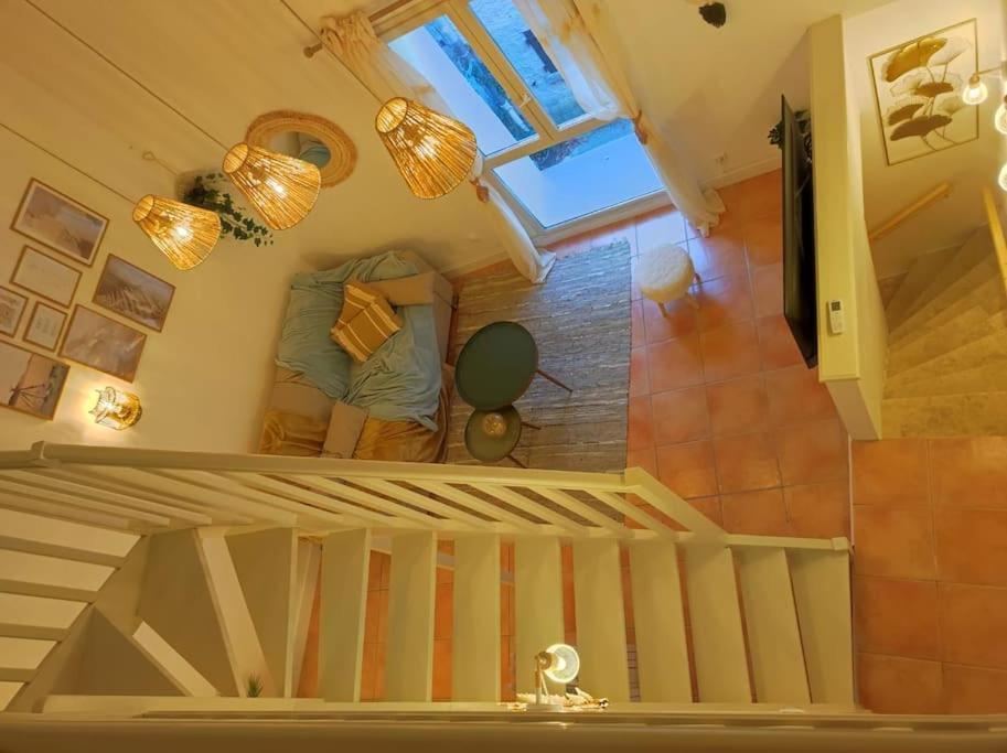 Appartement Cosy 2/4 Personnes La Roquebrussanne Екстериор снимка